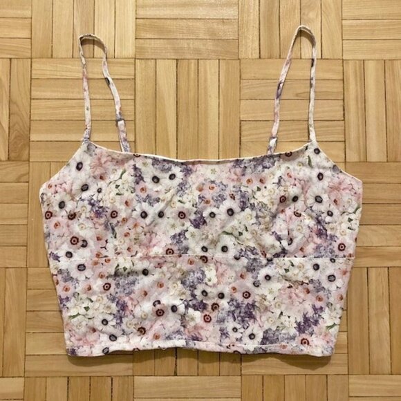 Aritzia Sunday Best Pink, Purple & White Floral Cami Crop Top - Picture 5 of 7